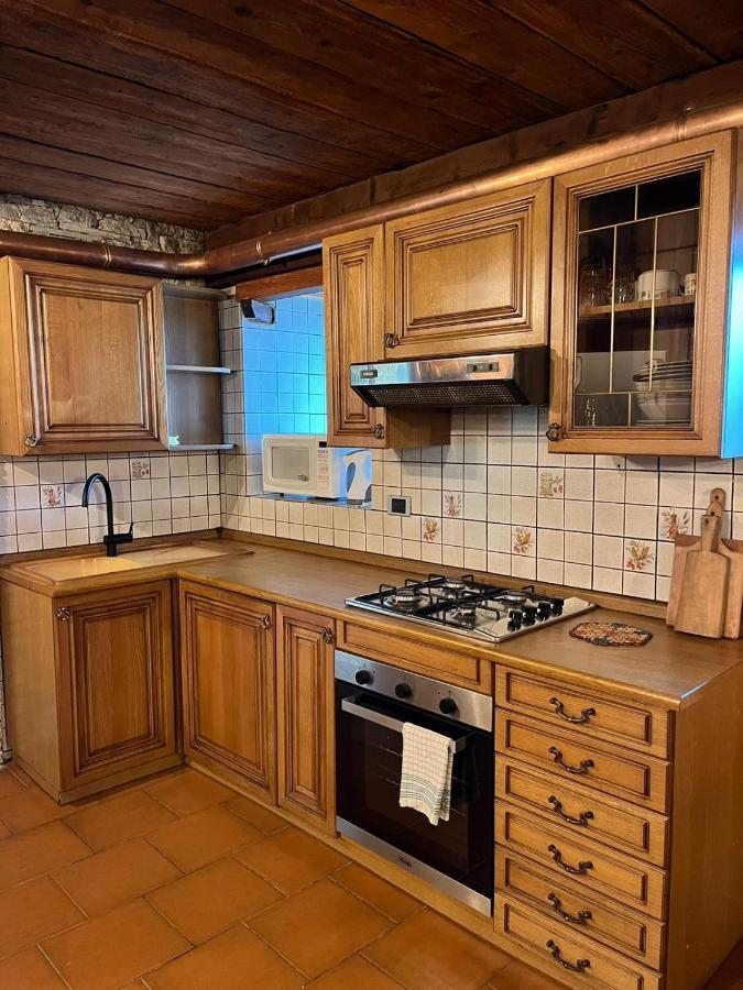 شقة Antey-Saint-André  في Monolocale Rustico Di Montagna المظهر الخارجي الصورة